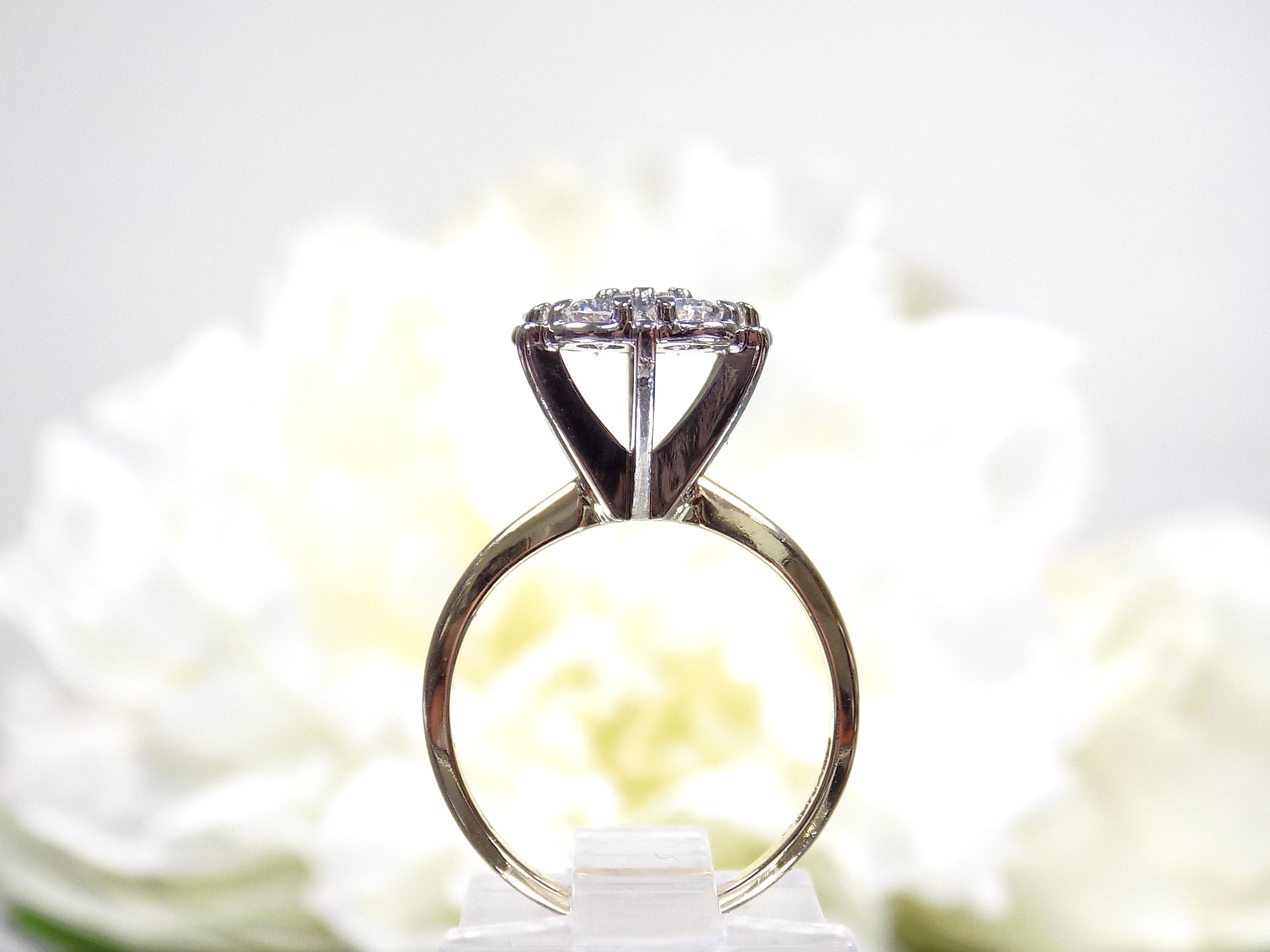 Estate 1.00ct total weight 7 stone round natural diamond cluster in 14K Yellow and White Gold side view.