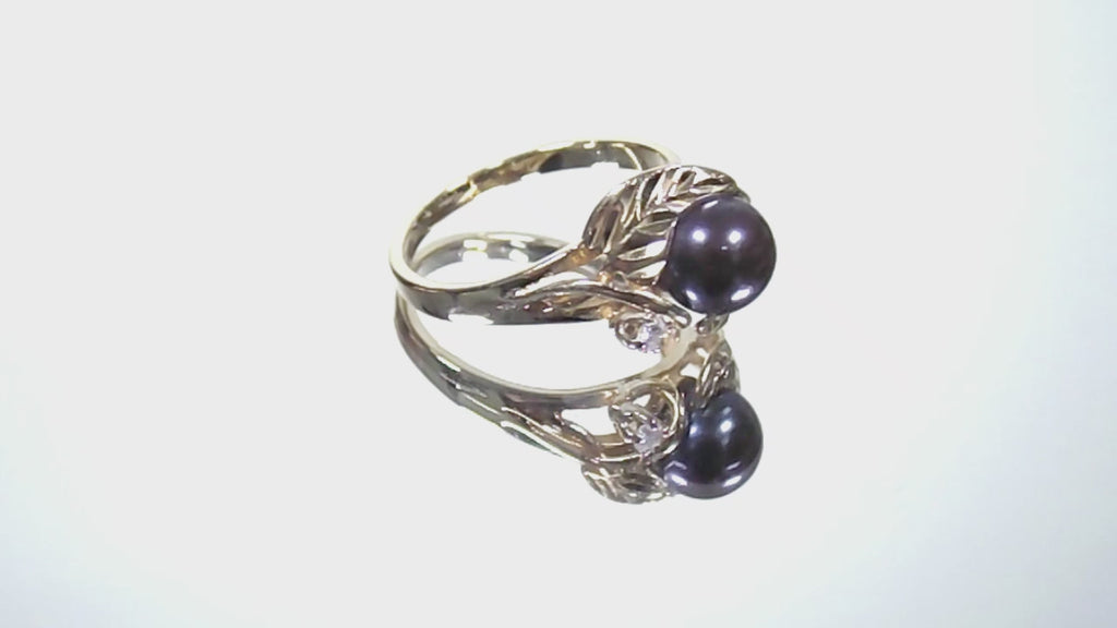 ESTATE Women's 7mm Black Pearl & Natural Diamond with Leaf Design Ring in 14K Yellow Gold