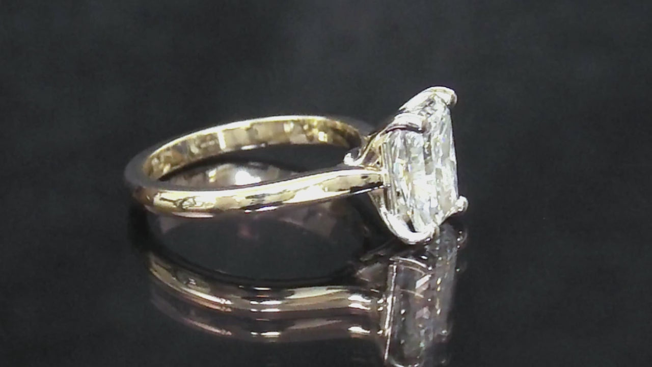 3.01ct NATURAL Radiant Cut Diamond in 14K Yellow Gold Mounting with White Gold Prongs